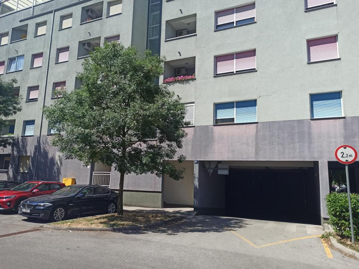 Zagreb Lake Star & Included Garage Parking Place Екстериор снимка
